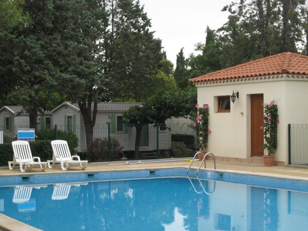 Camping Le Rebau Montblanc Esterno foto